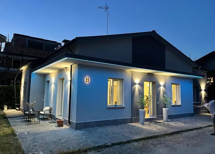 Casa Relax Con Parcheggio E Jacuzzi , Vicino Al Mare E Al Centro Apartment Bellaria-Igea Marina