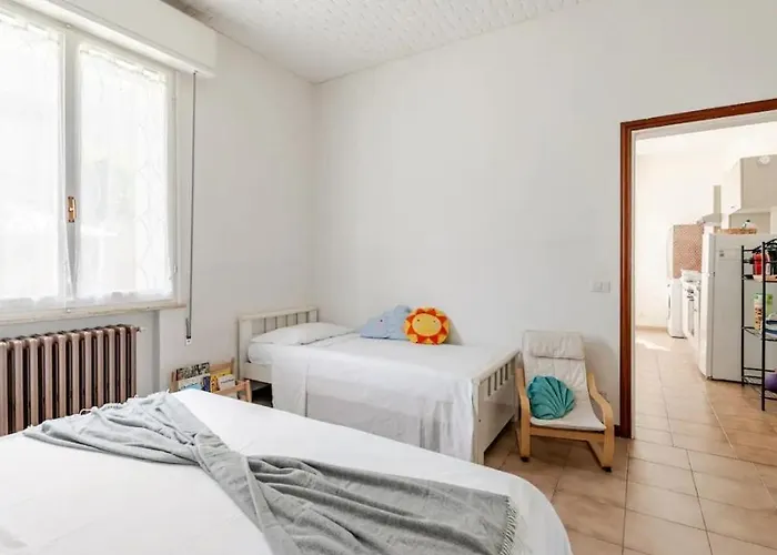 Casa Relax Con Parcheggio E Jacuzzi , Vicino Al Mare E Al Centro Appartamento