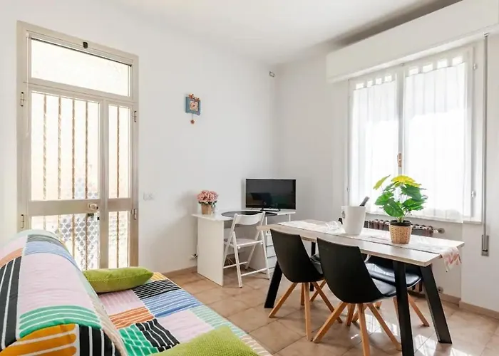 Appartamento Casa Relax Con Parcheggio E Jacuzzi , Vicino Al Mare E Al Centro *